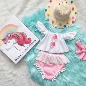 New off the shoulder set